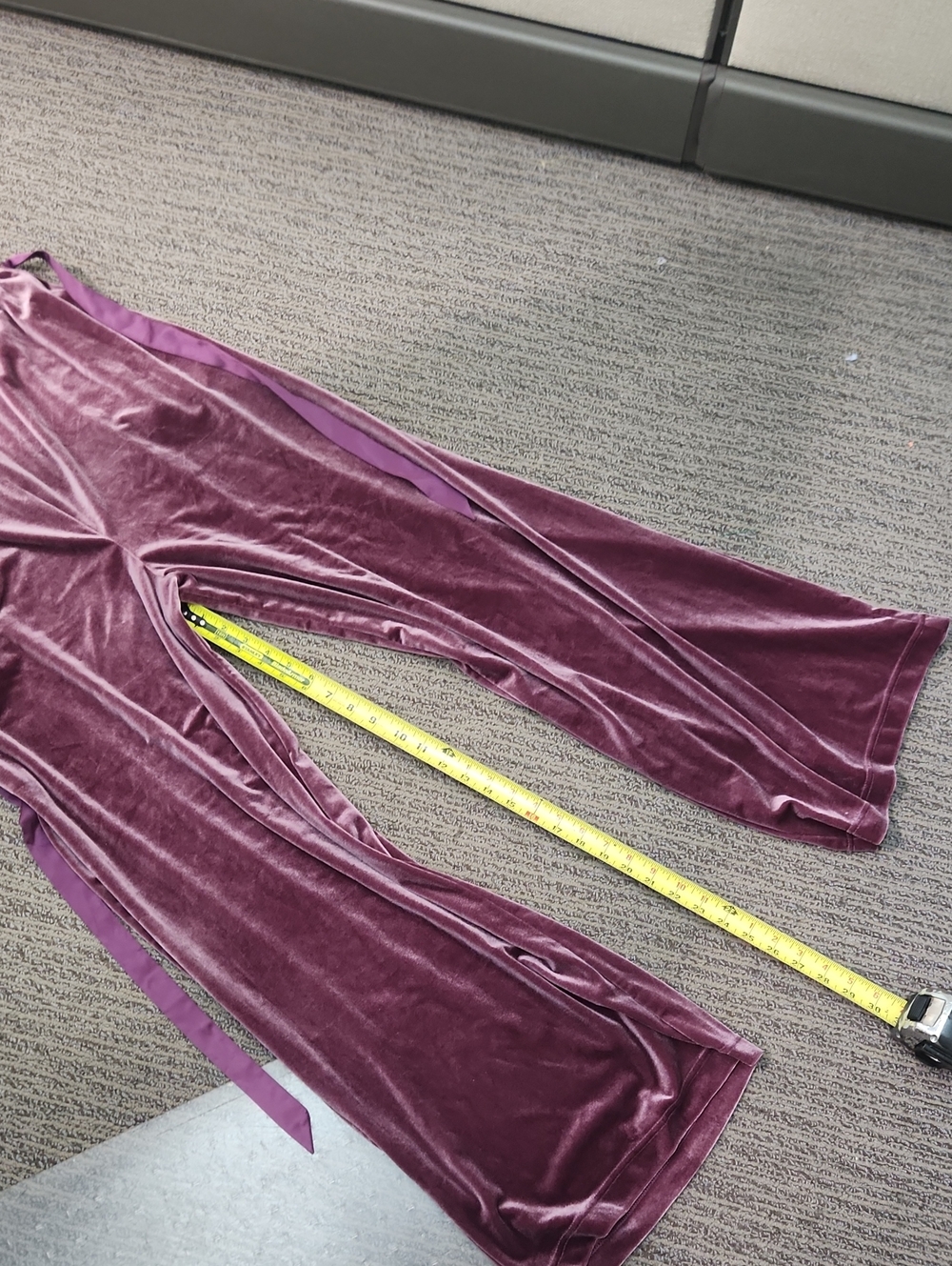 Modcloth Velvet Jumpsuit Size XL - Picture 10 of 16